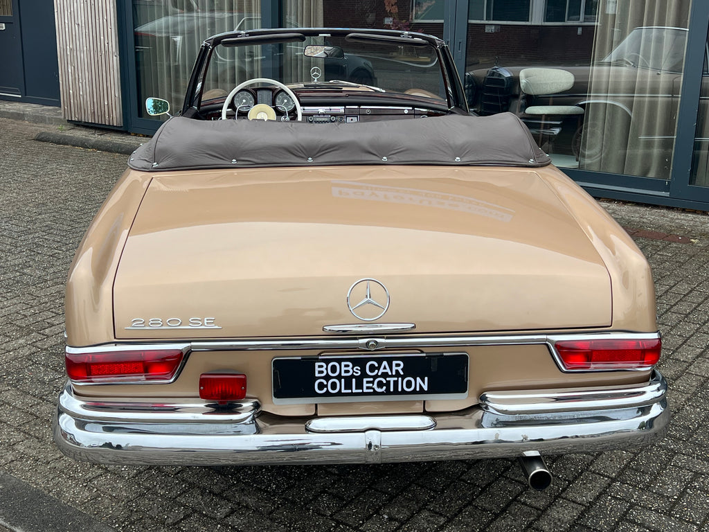 VERKOCHT MERCEDES 220SE
