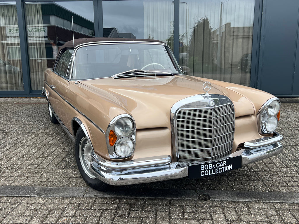 VERKOCHT MERCEDES 220SE
