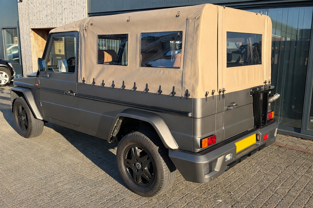 VERKOCHT MERCEDES G230 Cabrio 7 persoons