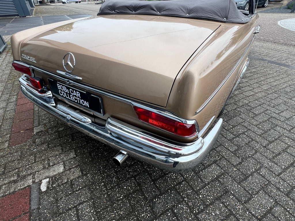 VERKOCHT MERCEDES 220SE