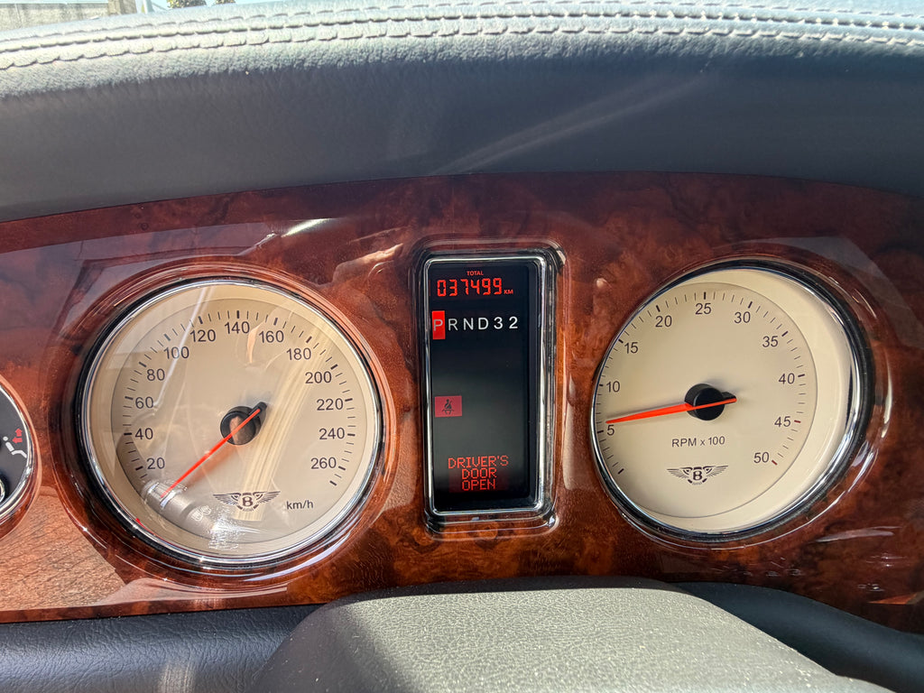 BENTLEY ARNAGE TURBO RED LABEL